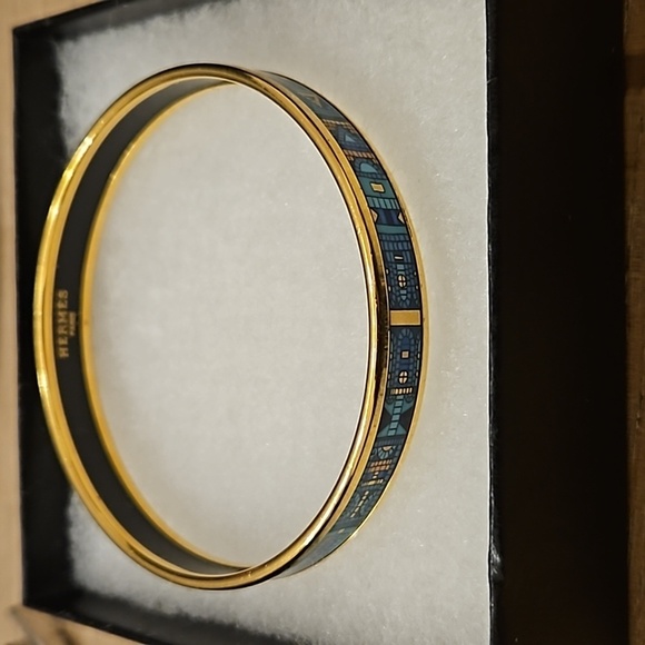 Hermes Jewelry - Hermes Email Enamel PM Gold Tone Bracelet